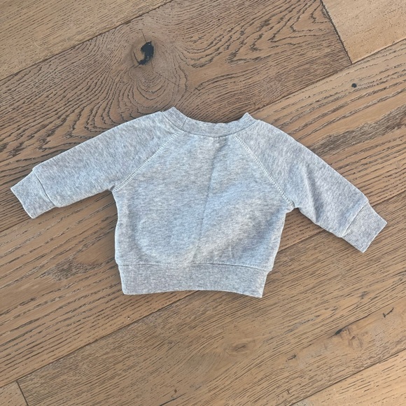 Walt Disney World Mickey Mouse Sweatshirt Gray Size Infant Newborn Unisex - Picture 2 of 5